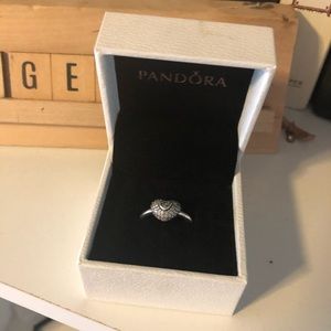 Pandora ring